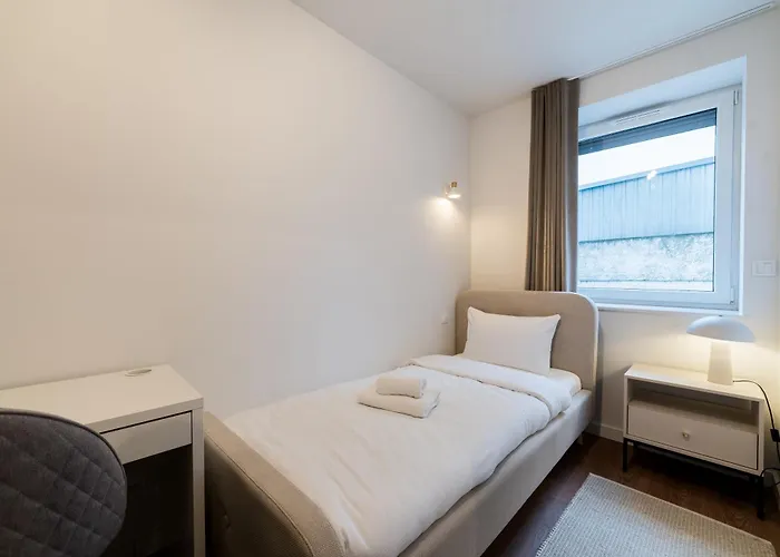 Lejlighed Grunwald Raszynska By Bookinghost Poznań