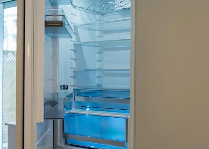 Grunwald Raszynska By Bookinghost * 포즈난